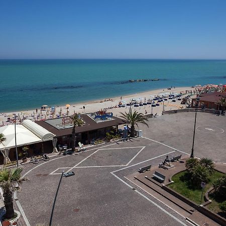 Hotel Bianchi Nicola Porto Recanati Exterior foto